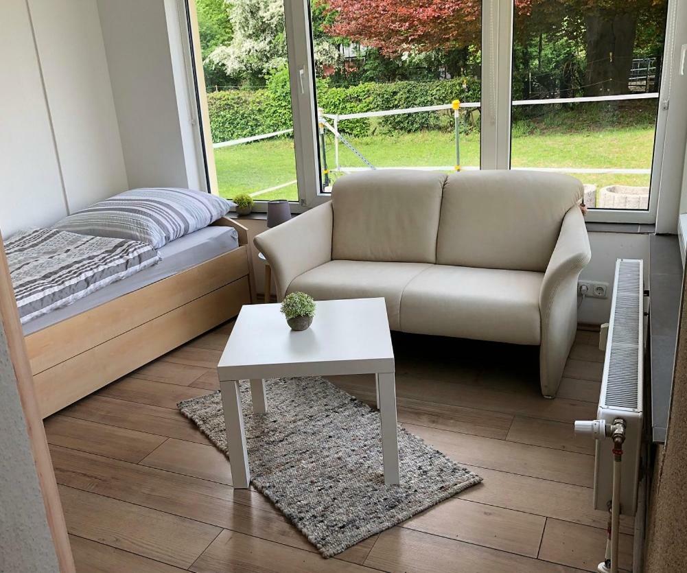 Ruhiges Apartment Mit Blick In Den Garten Alsdorf Exterior foto