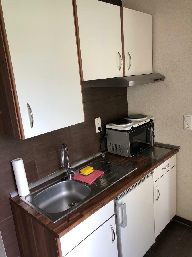 Ruhiges Apartment Mit Blick In Den Garten Alsdorf Exterior foto